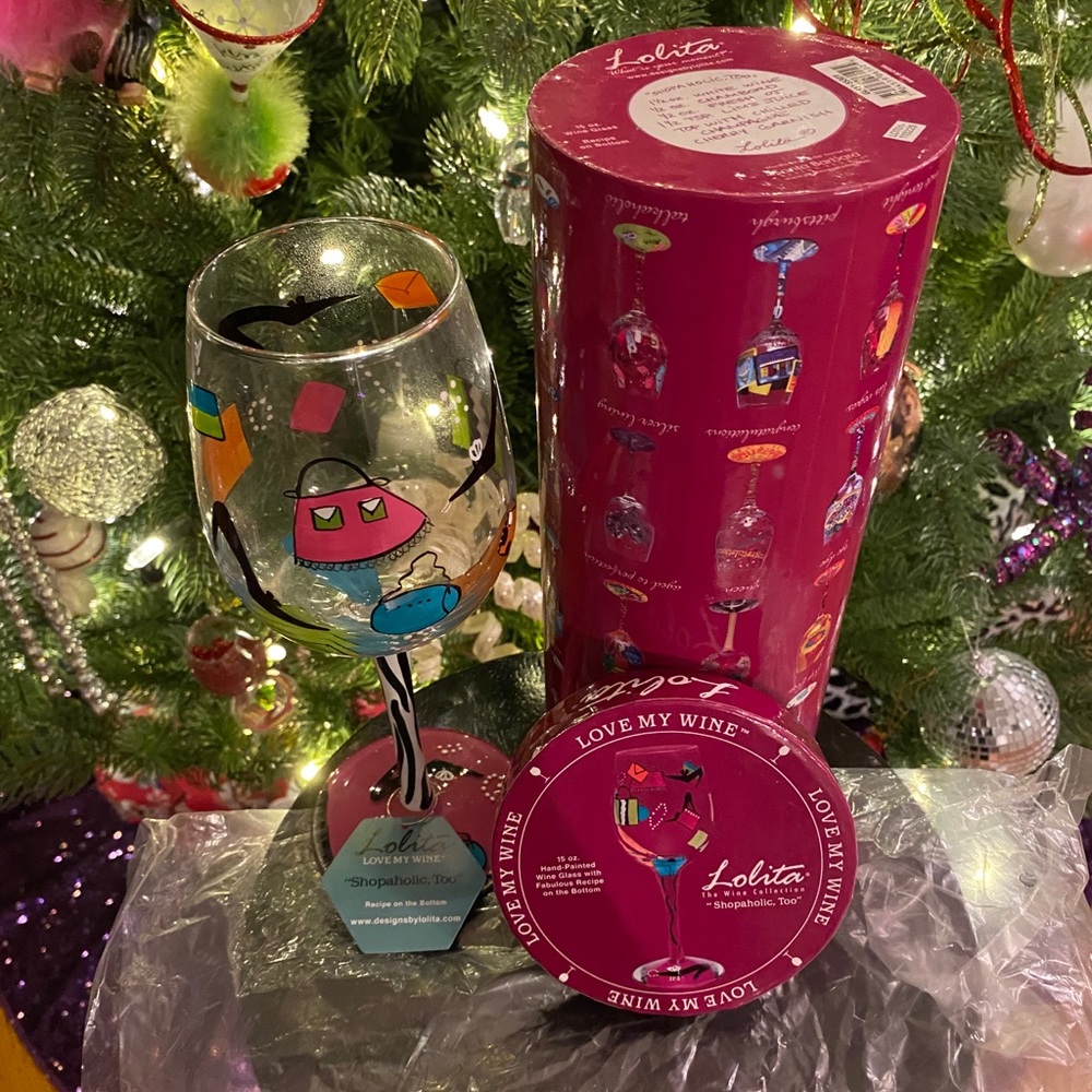 NWT LOLITA SHOPAHOLIC WINE GLASS